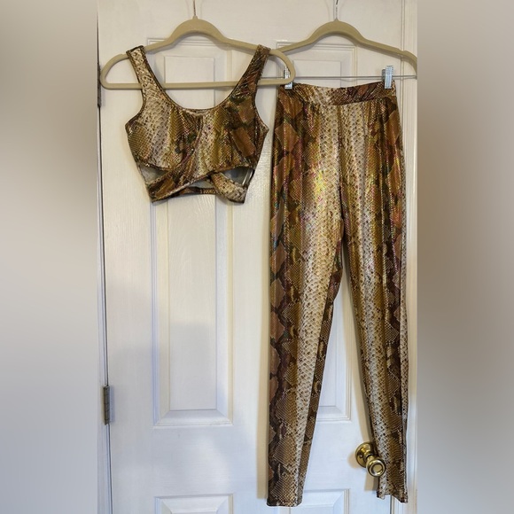 Snake Print Oil Slick Crop Top and Leggings Set Women’s Sz S - Picture 2 of 8